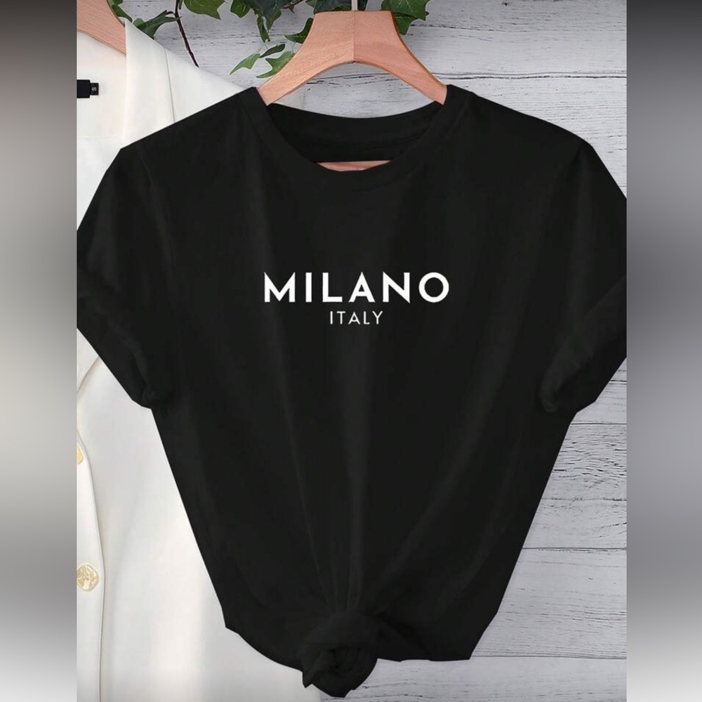 Black Graphic Crewneck Tee Shirt Short Sleeve White Milano Italy Print